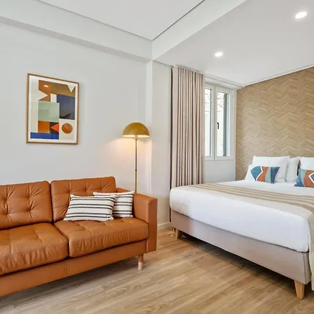 Modern Steps From * Понта-ду-Сол